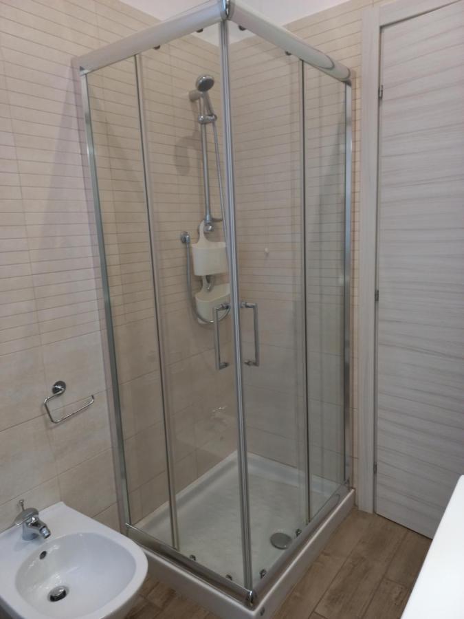 Ferienwohnung La Casa Di Carla Pescara Exterior foto