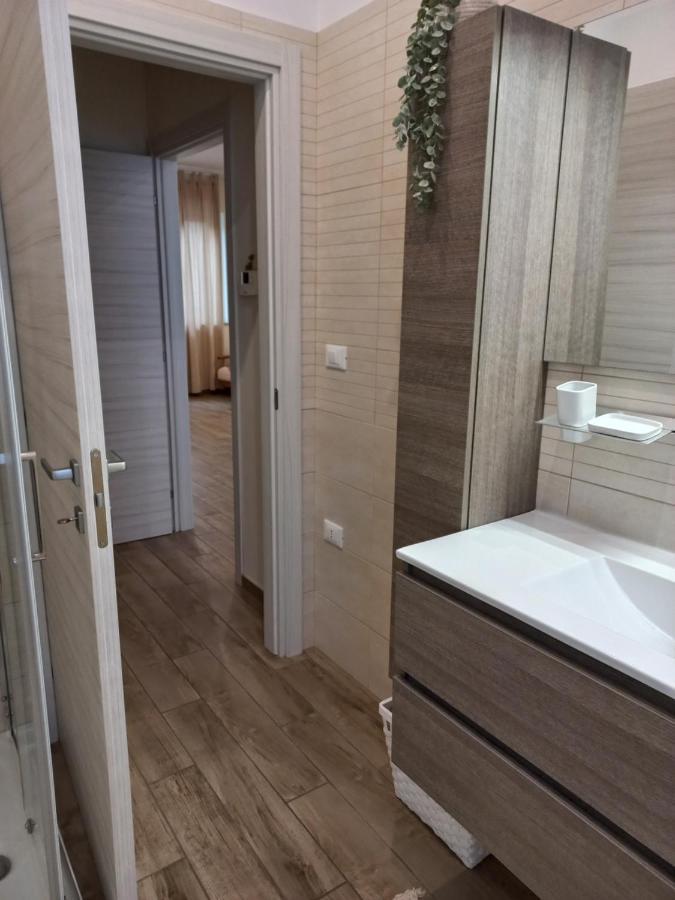 Ferienwohnung La Casa Di Carla Pescara Exterior foto